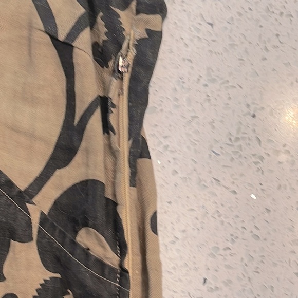 RUNWAY designer ETRO LINEN summer DRESS!  Gorgeous Batik tribal print and slit♥️ - Picture 8 of 9